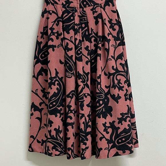 H&M Jacquard Skirt w/ Pockets! - Picture 6 of 7